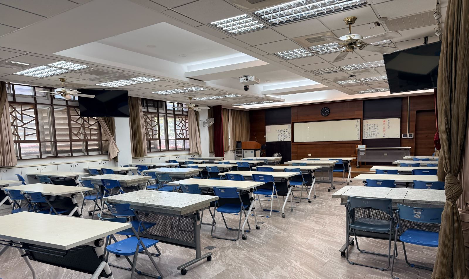 蔻2F整體造型教室